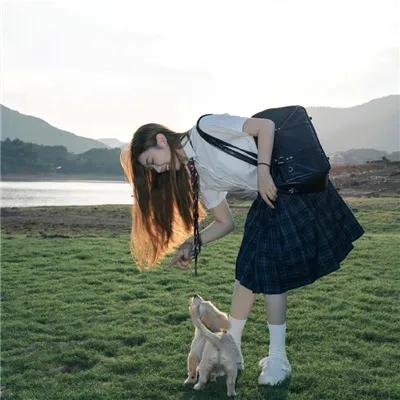 红墙绿瓦